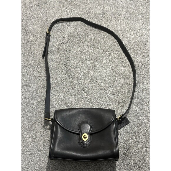 Vintage Coach Devon Bag 9908 Classic Black Leather - Picture 1 of 9